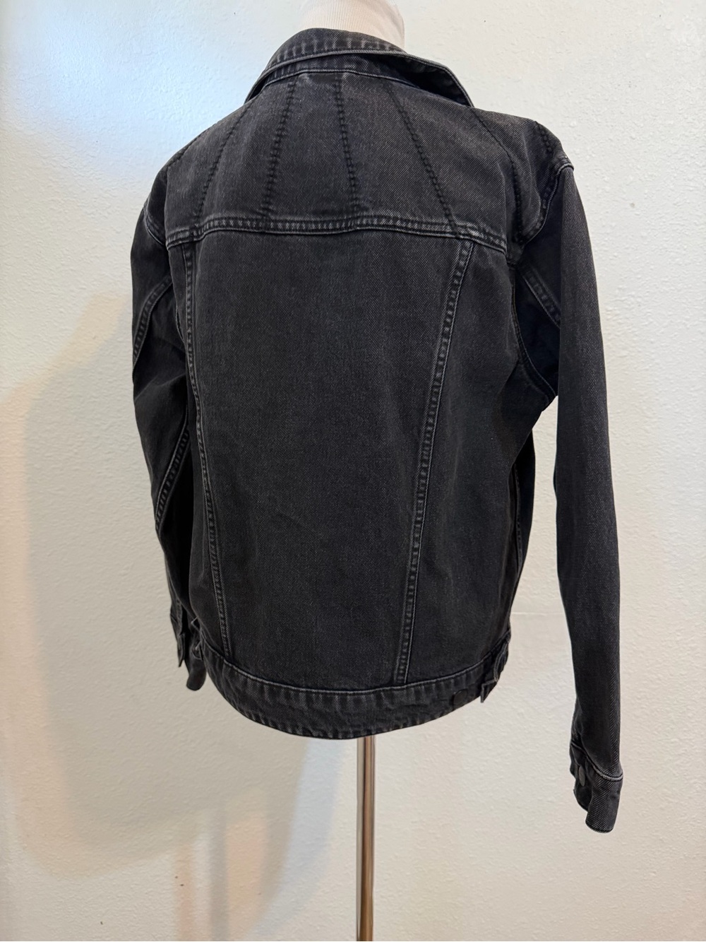 Marine Layer Washed Black Denim Jean Jacket Cotton truckers jacket - Picture 16 of 16
